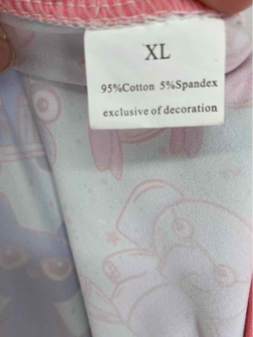 Size XL Multi-Color Shirt