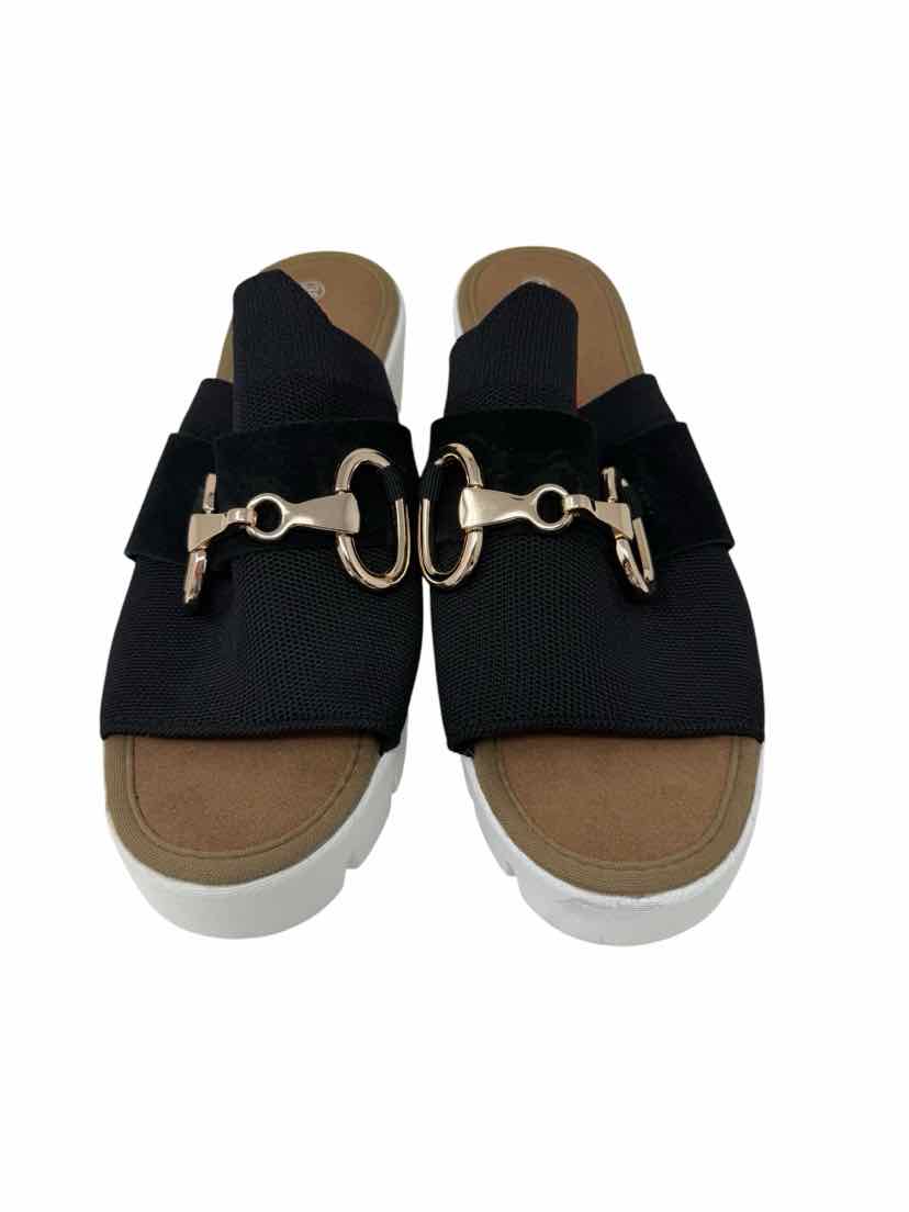 Shoe Size 38 Bernie Mev Black Sandals