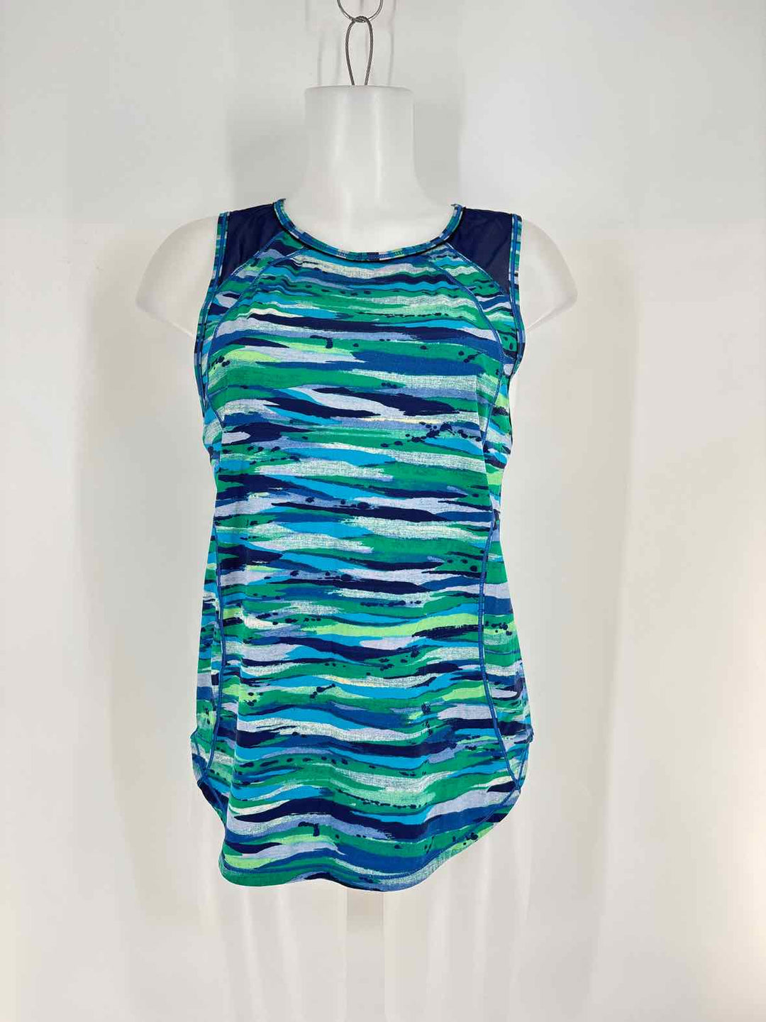 Size M Lululemon Green Print Shirt
