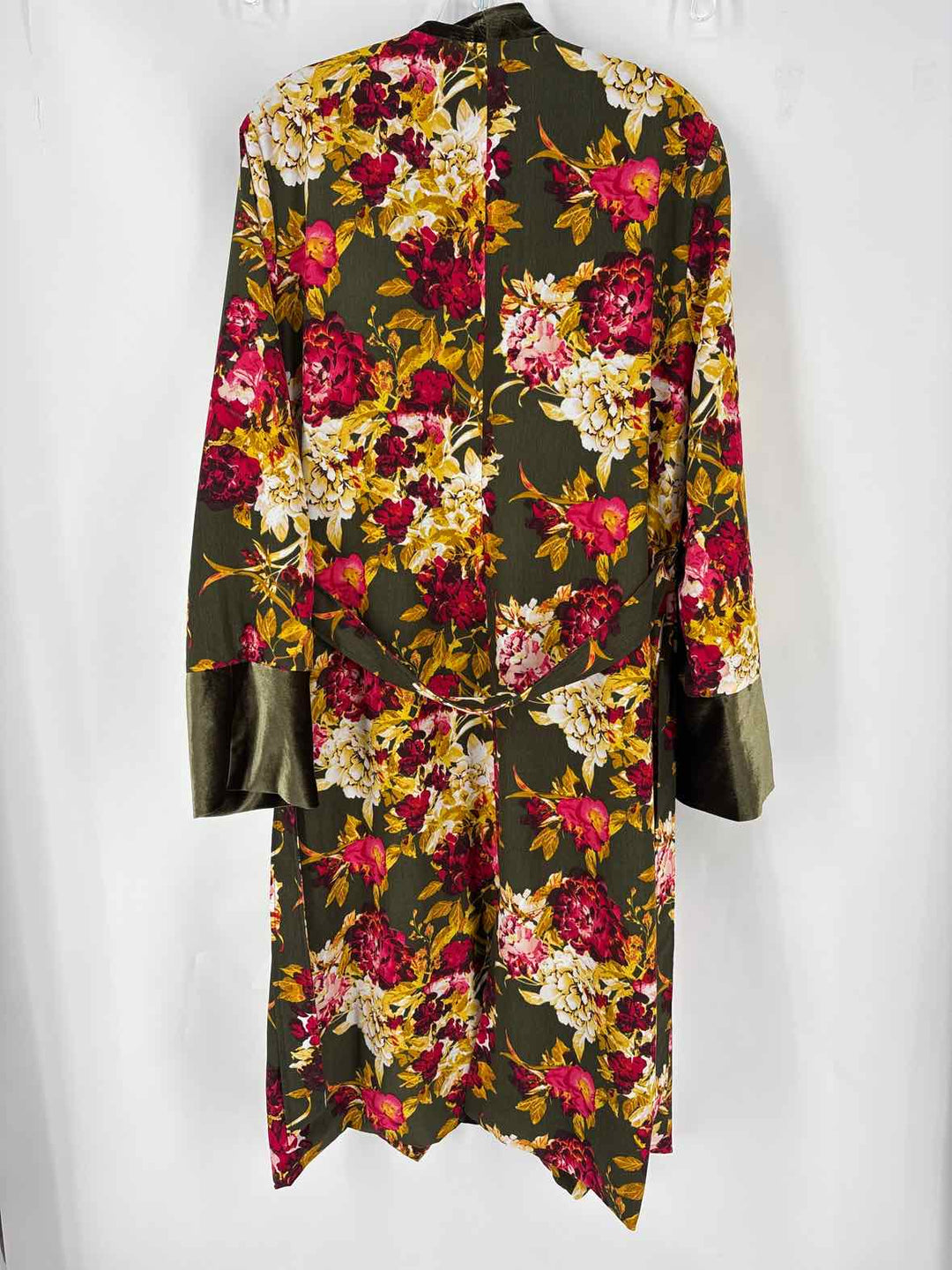 Size L/XL NY & CO Green Print Robe