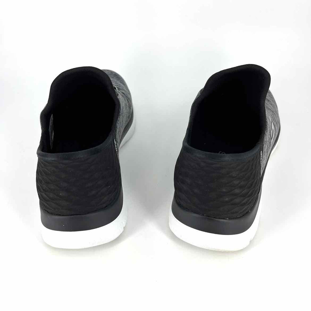 Shoe Size 9 Sketchers Charcoal Knit Sneakers