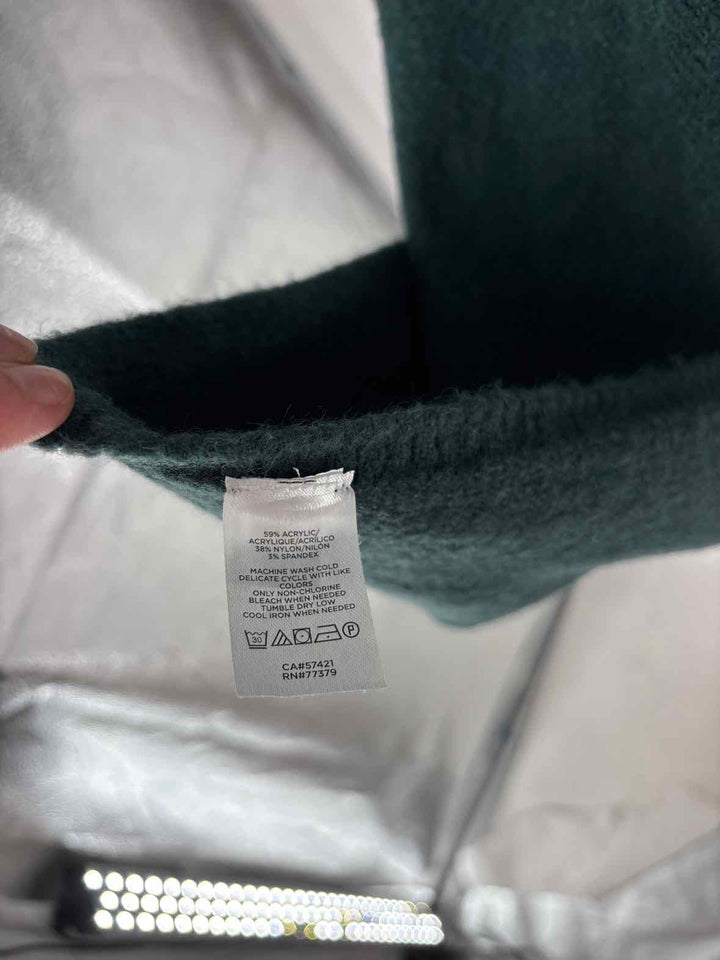Size M/L Ann Taylor Green Sweater