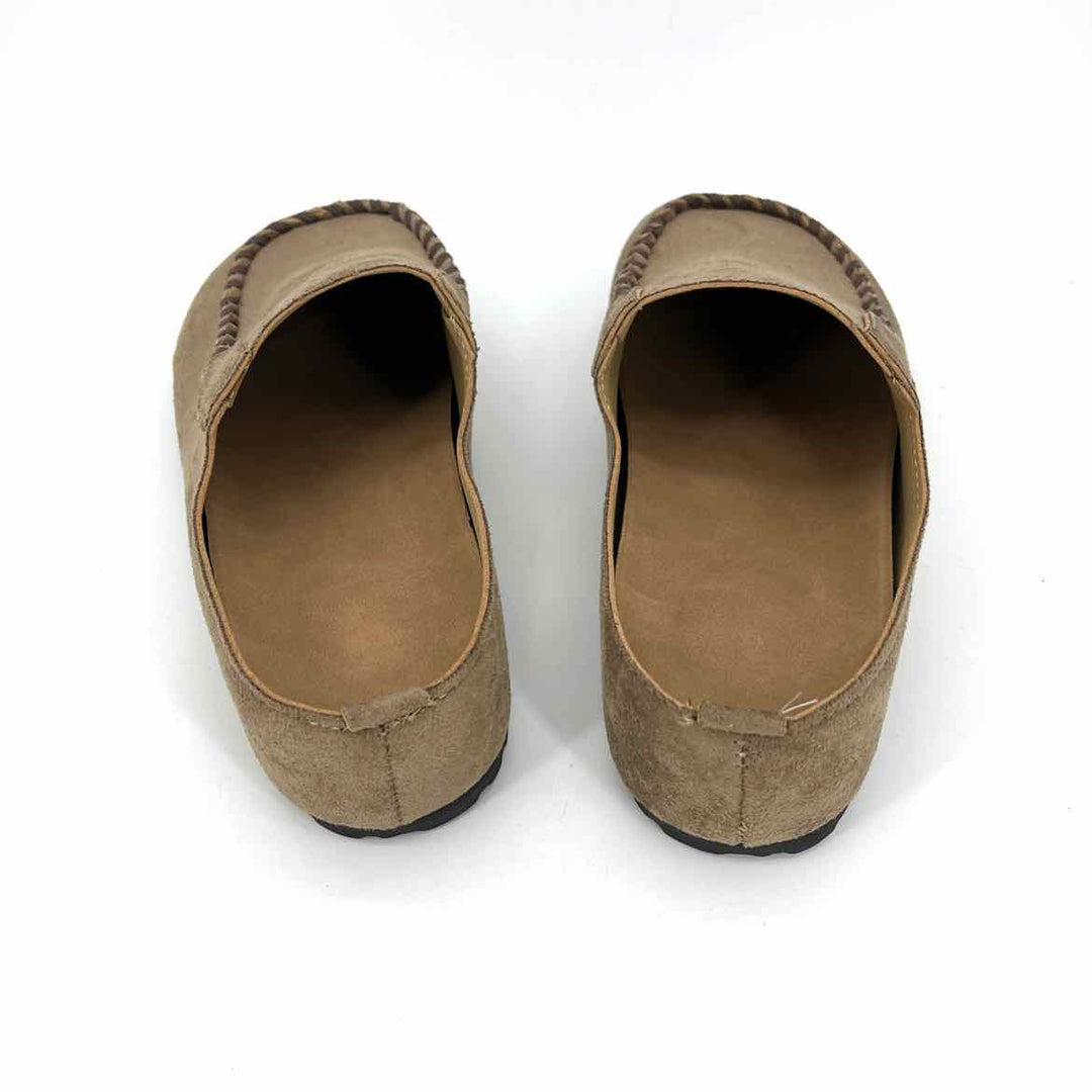 Shoe Size 4 Tan Faux Leather Clogs