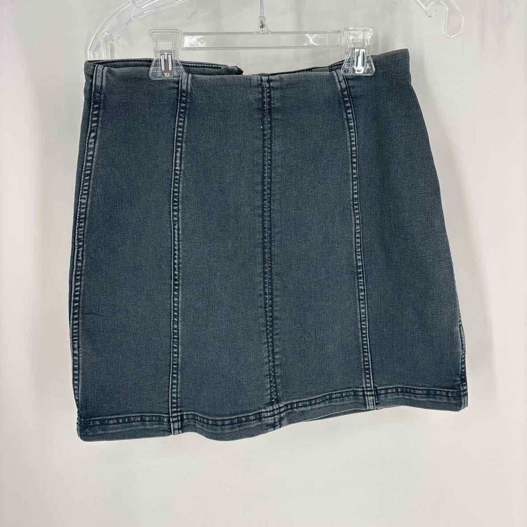 Size 12 FREE PEOPLE Denim Skirt