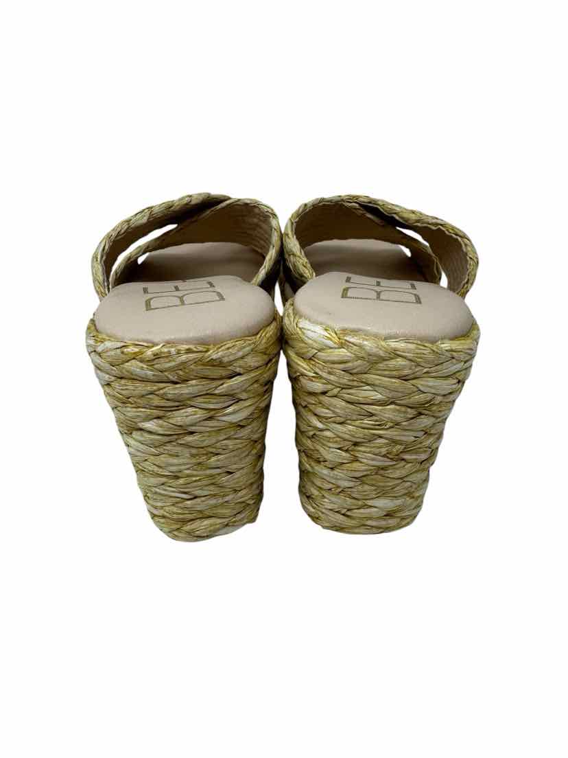 Shoe Size 10 MATISSE Sandals