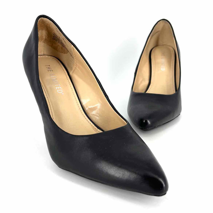 Shoe Size 8 THE LIMITED Black Leather Pumps