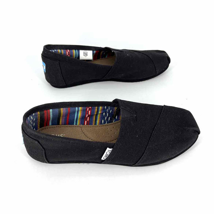 Shoe Size 7.5 Toms Black Canvas Flats