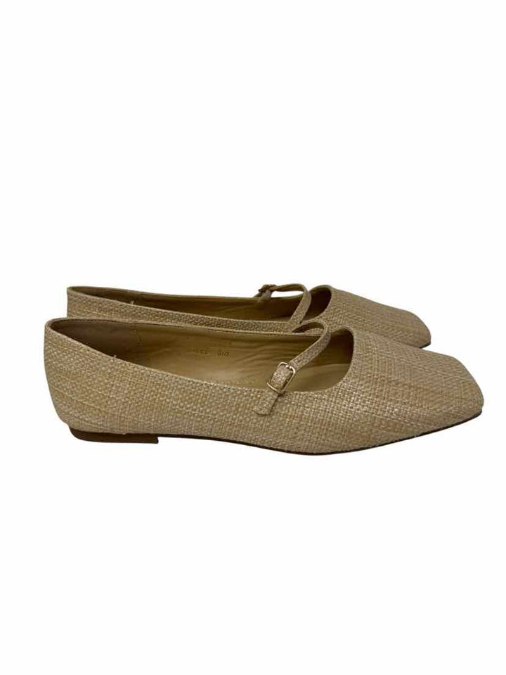 Shoe Size 8.5 Tan Flats