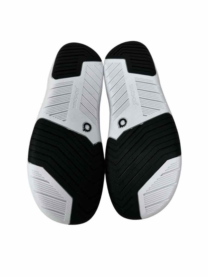 Shoe Size 8.5 Black Sneakers