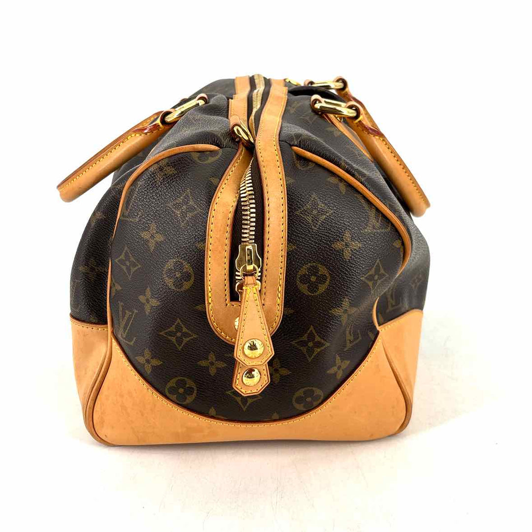 Louis Vuitton Luxury - Purse