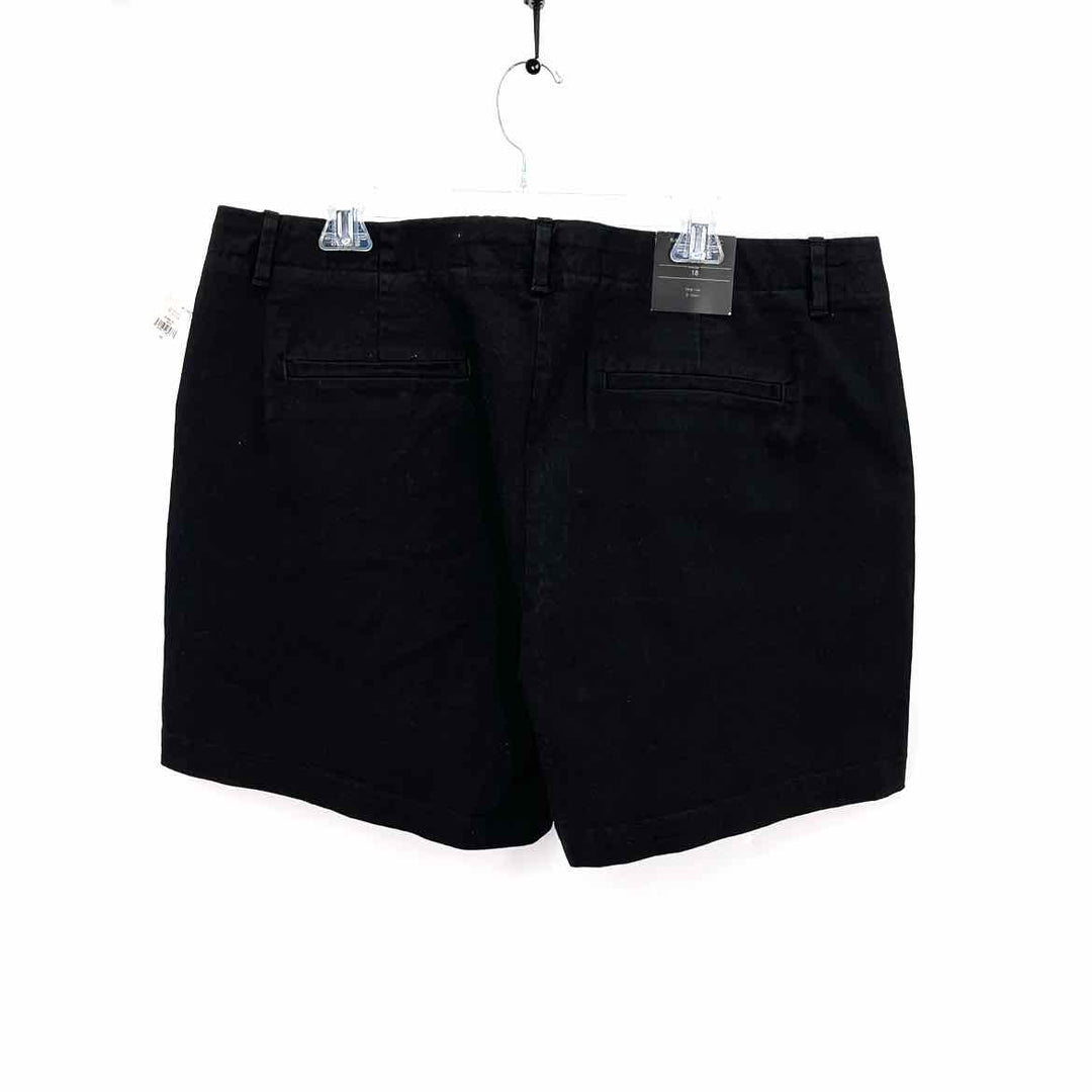 Size 18 Banana Republic Black Shorts