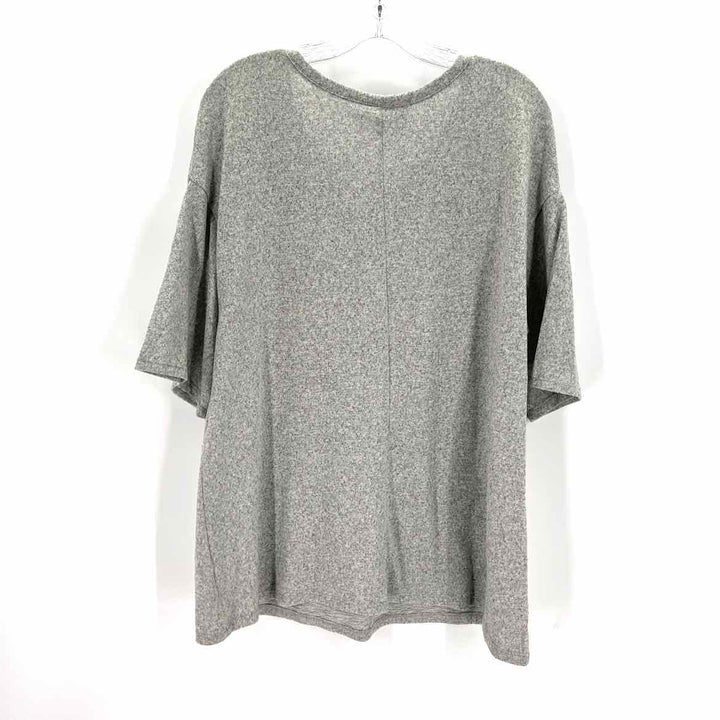 Size 14/16 LANE BRYANT Gray Sweater