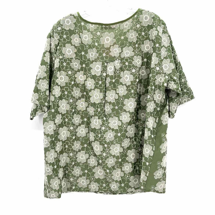 Size 2X Green Shirt