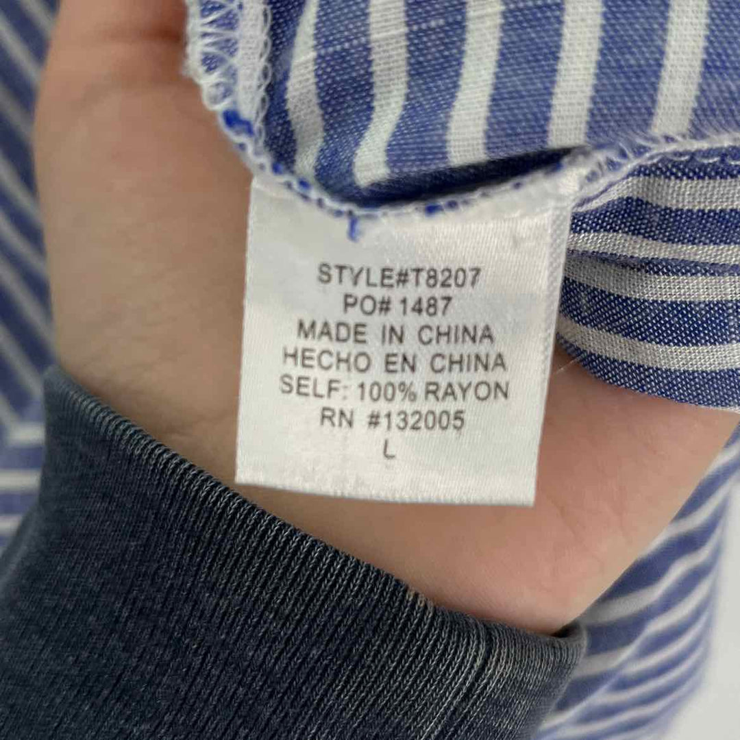 Size L ENTRO Blue Shirt