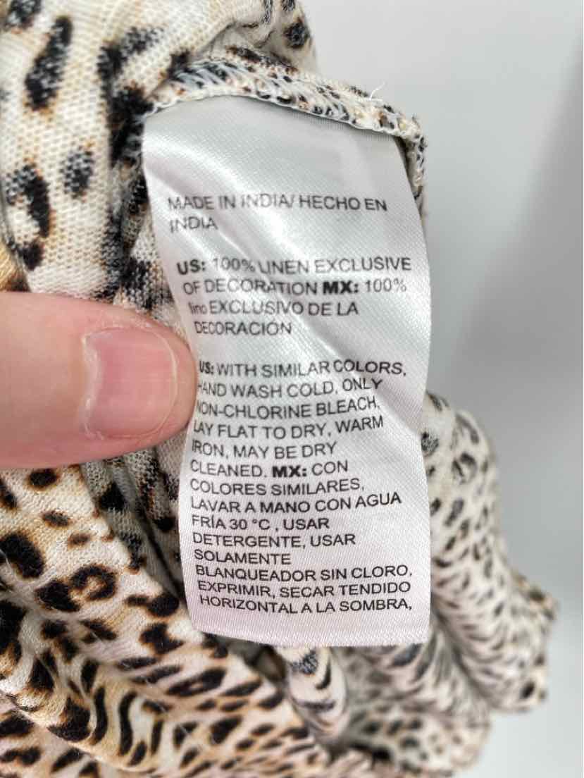 Size L Chico's Brown Print Shirt