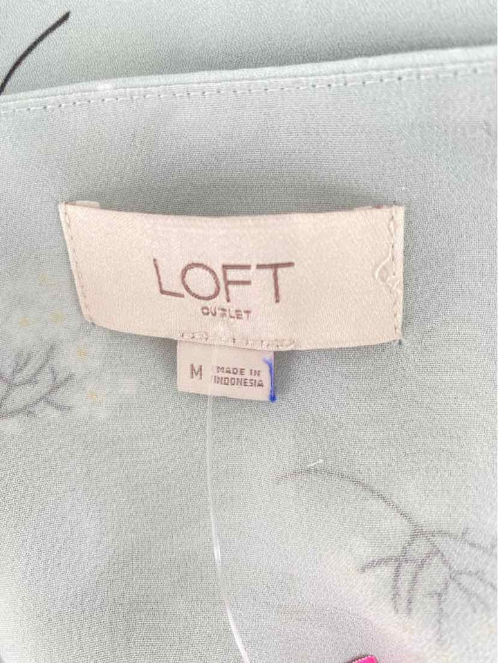 Size M Ann Taylor MINT Shirt