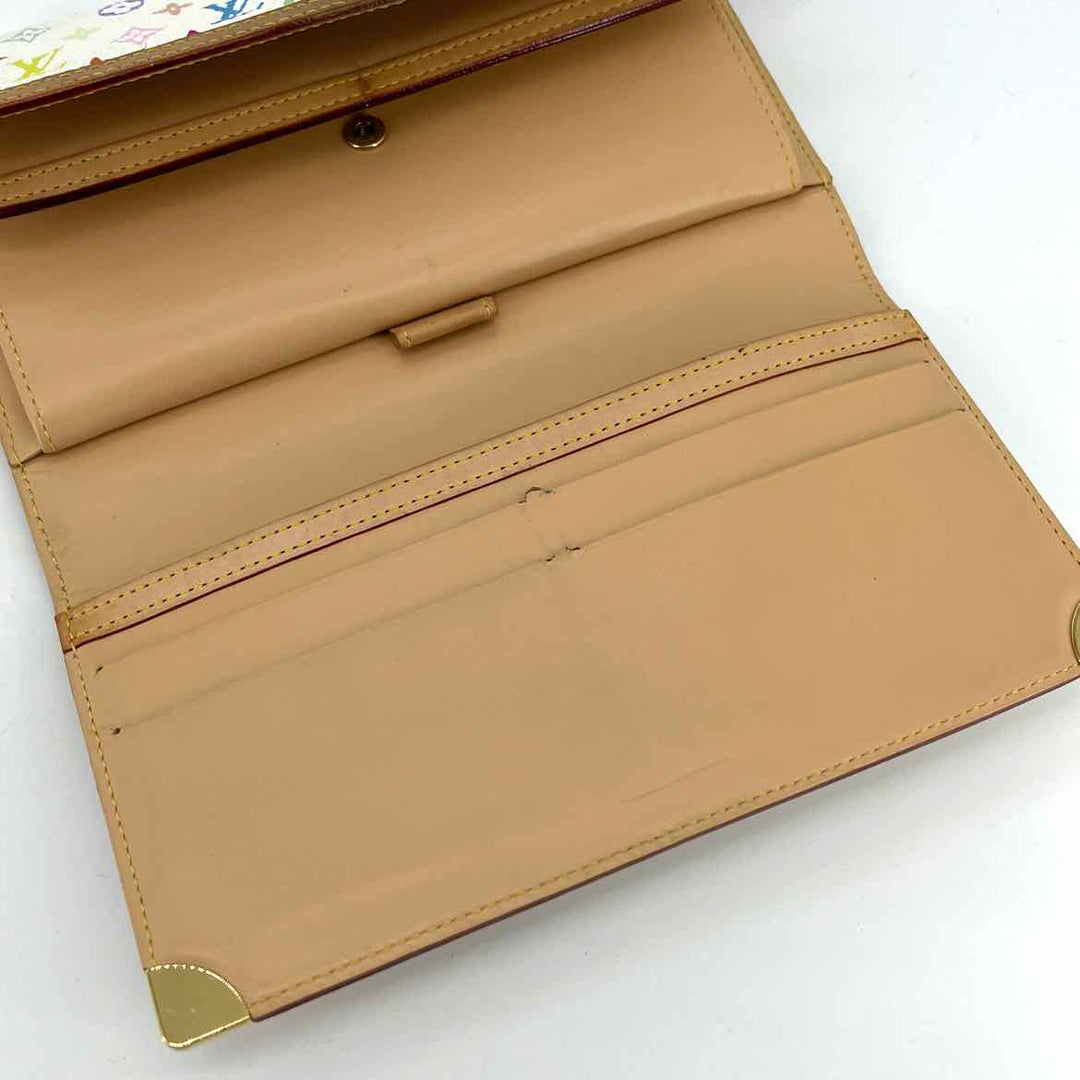 Louis Vuitton Luxury - Wallet