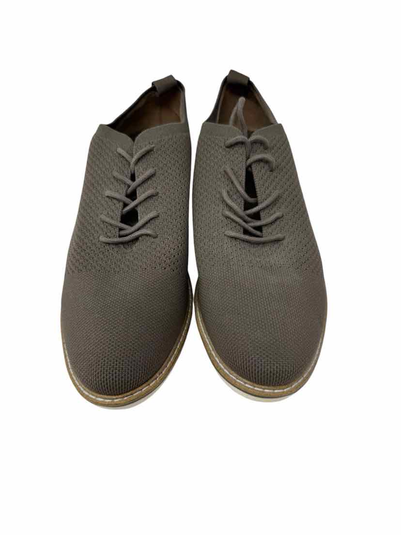 Shoe Size 9 KELLY & KATIE Brown Flats