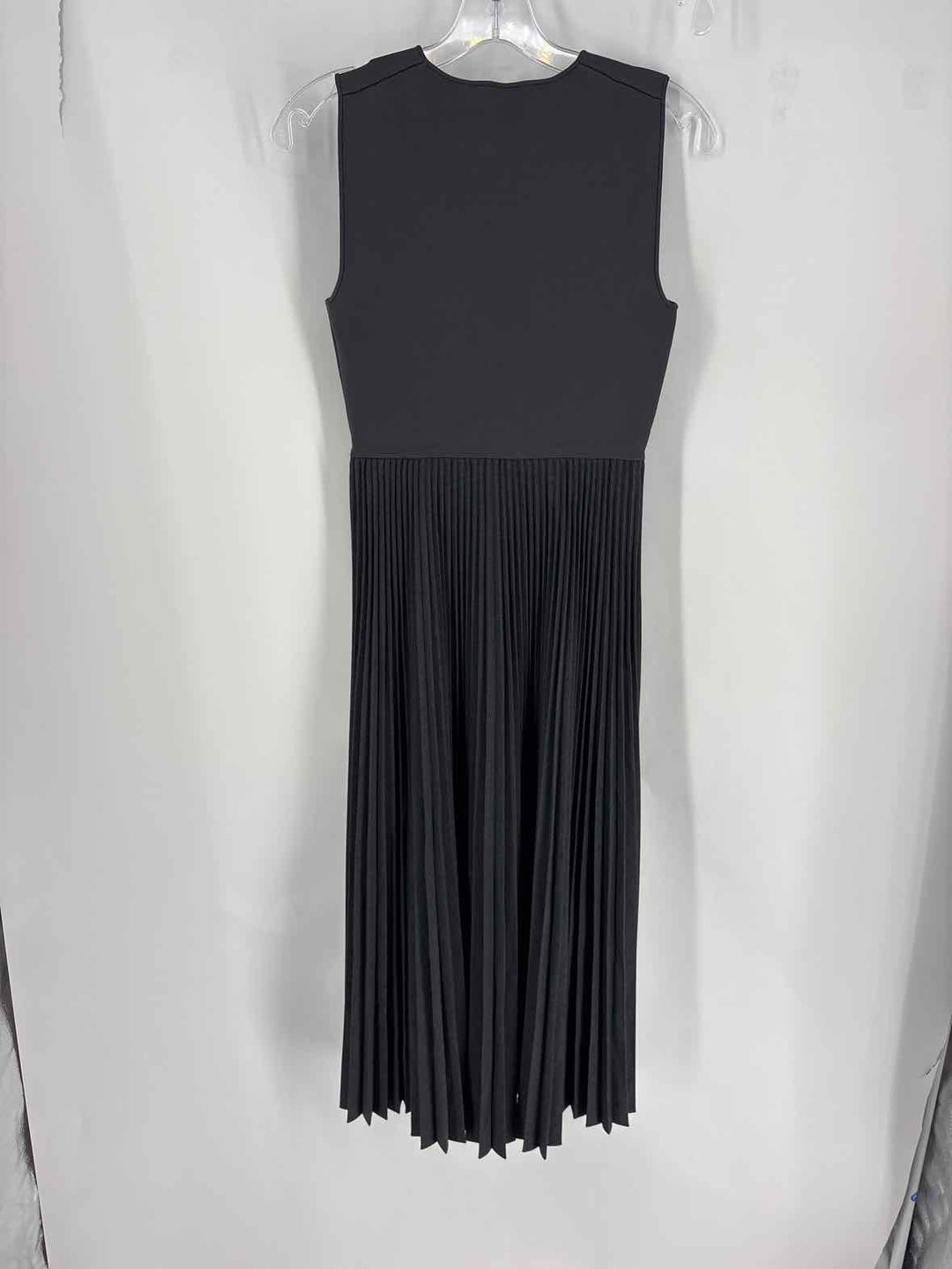 Size S THEORY Gray Dress
