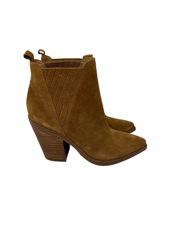 Shoe Size 5 MARC FISHER Brown Boots