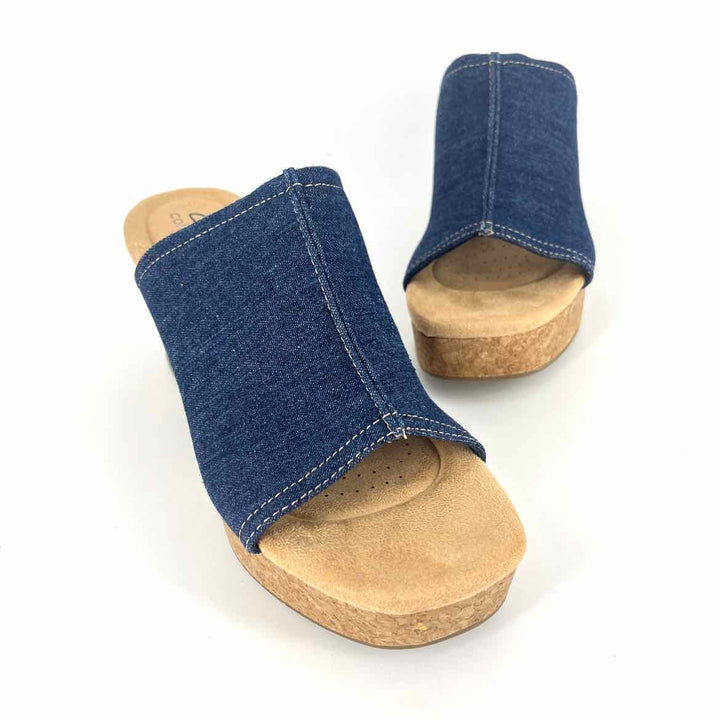 Shoe Size 7 CLARKS Blue Denim Sandals