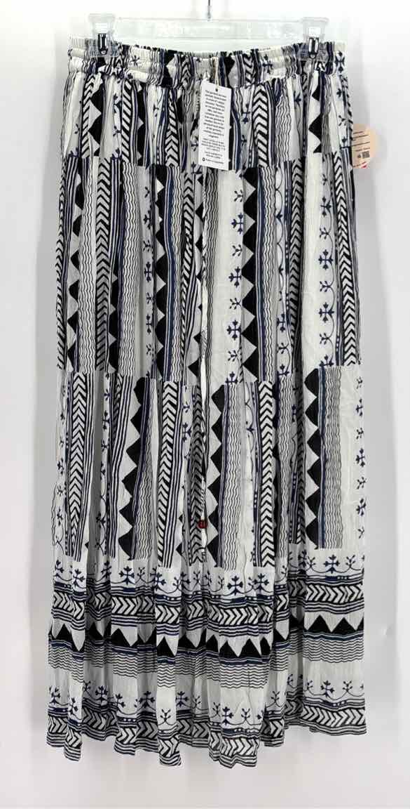 Size L Multi-Color Skirt