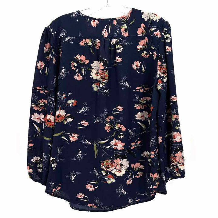 Size XL Navy Shirt