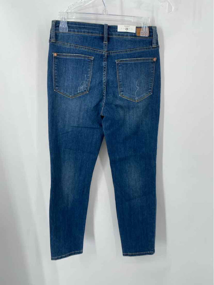 Size 28 JUDY BLUE Denim Jeans