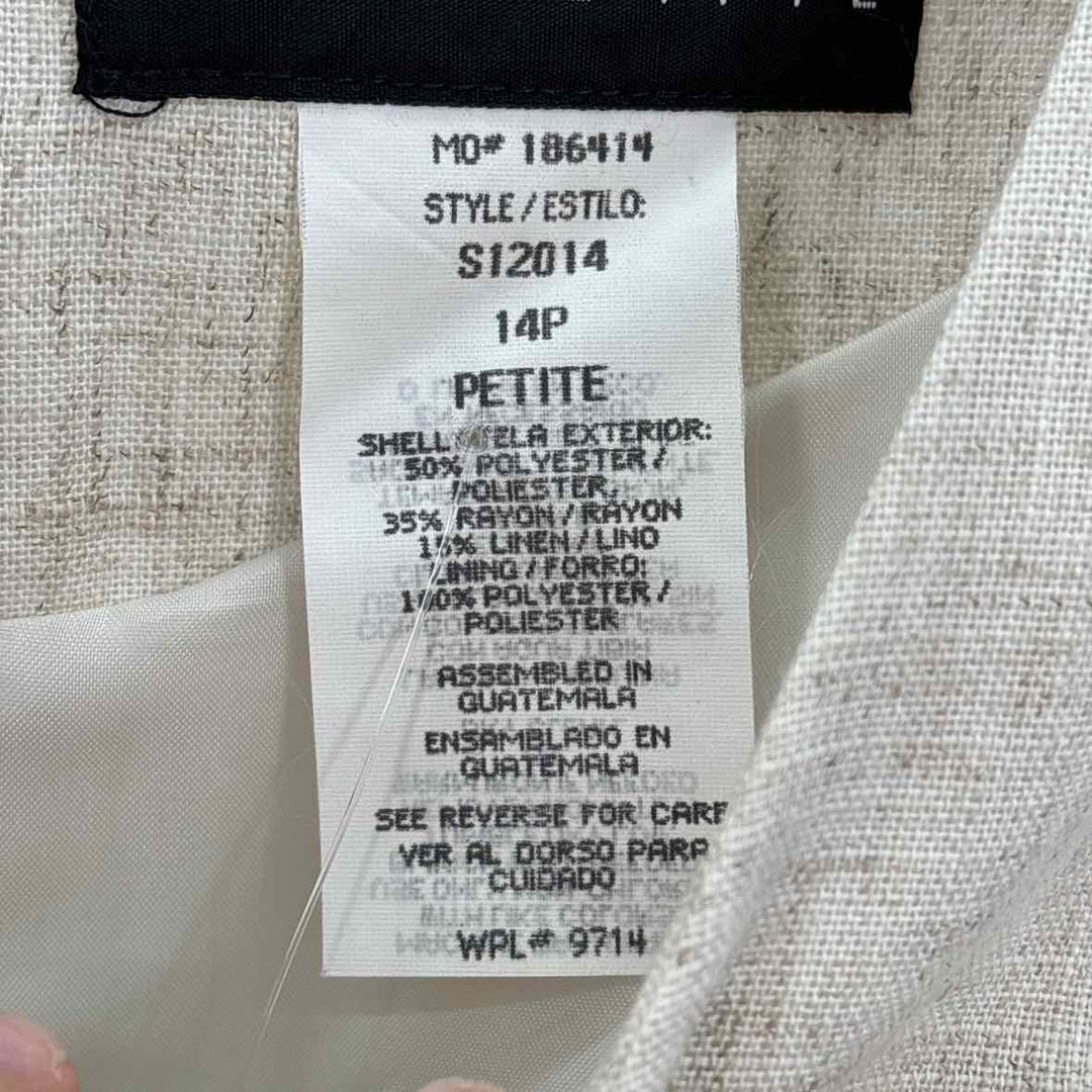 Size 14P SAG HARBOUR Cream Shorts