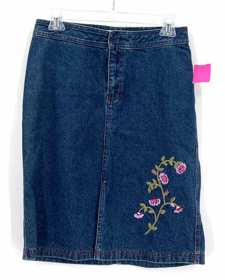 Size 4 GAP Navy Denim Skirt