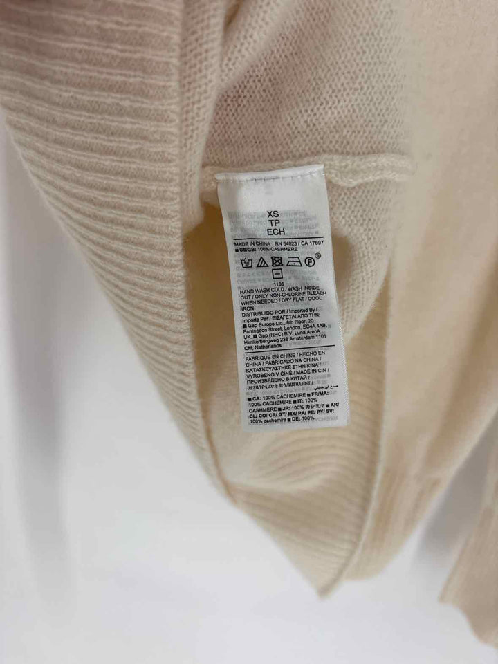 Size XS Banana Republic Cream Sweater