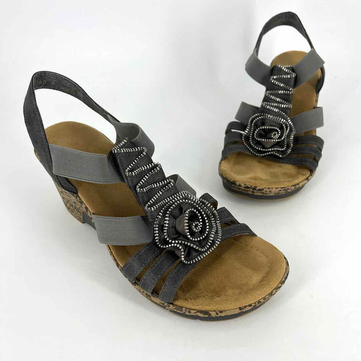 Shoe Size 38 Gray Sandals