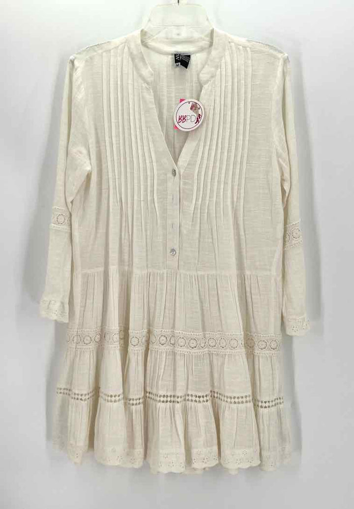 Size M White Dress