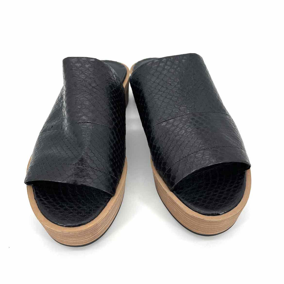 Shoe Size 8.5 VINCE Black Sandals