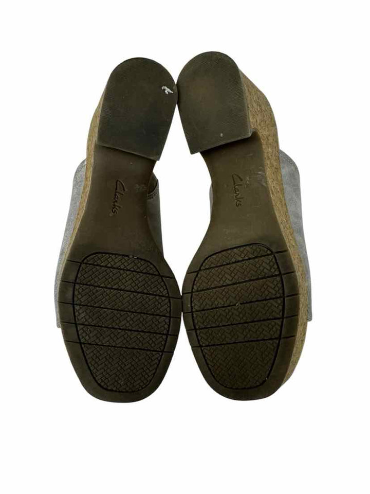 Shoe Size 7.5 CLARKS Bronze Leather Sandals