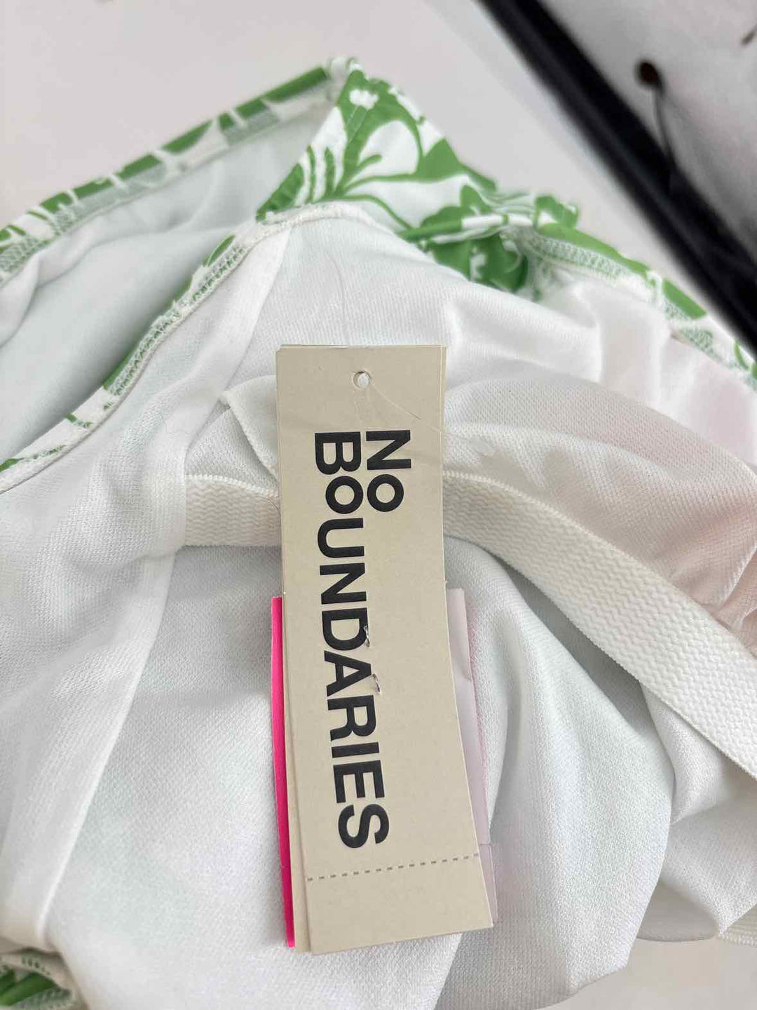 Size XL NO BOUNDRIES Green Print Swimsuit