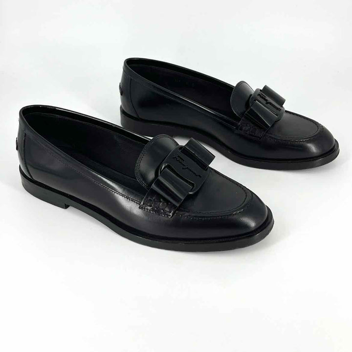 Shoe Size 8 FERRAGAMO Black Leather Luxury - Mules