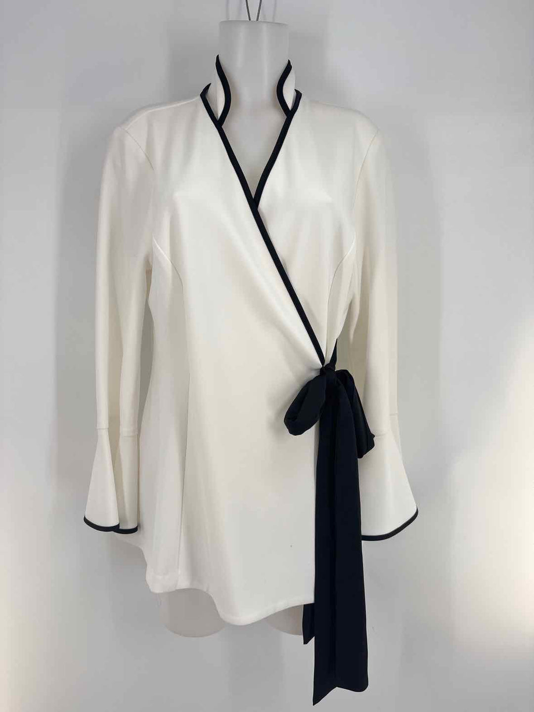 Size 14 JOSEPH RIBKOFF White Silk Blazer