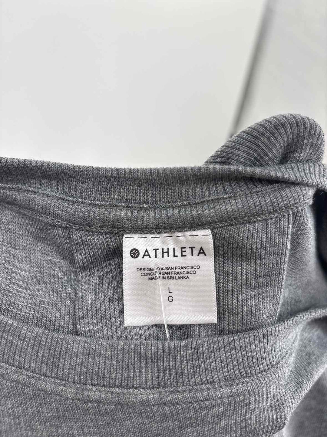 Size L Athleta Gray Shirt