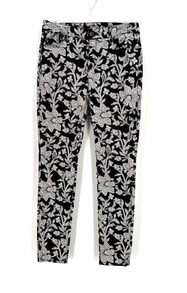Size XS Chico's Black Capri