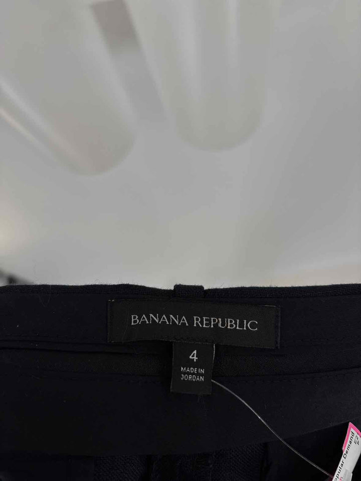 Size 4 Banana Republic Black Linen Shorts