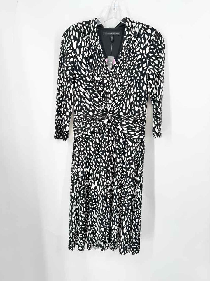 Size 4 White House Black Market Black/White Dress