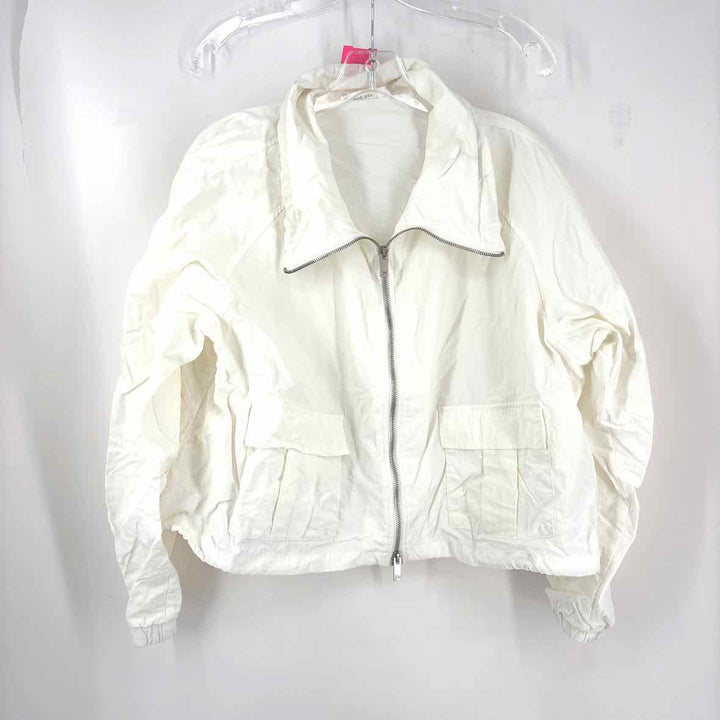 Size L White Jacket