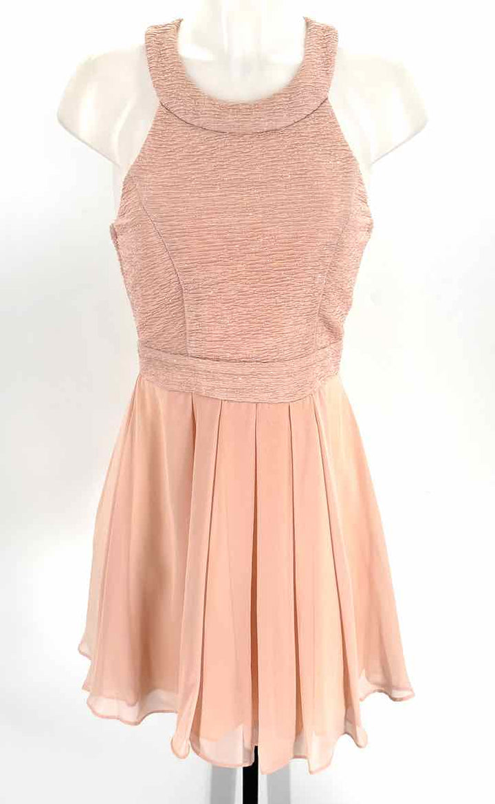 Size 7 Peach Dress