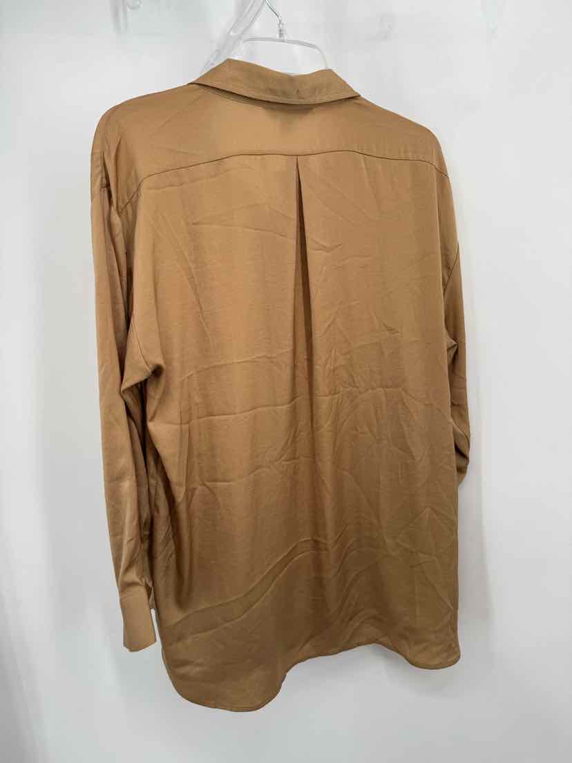 Size M Banana Republic Brown Shirt