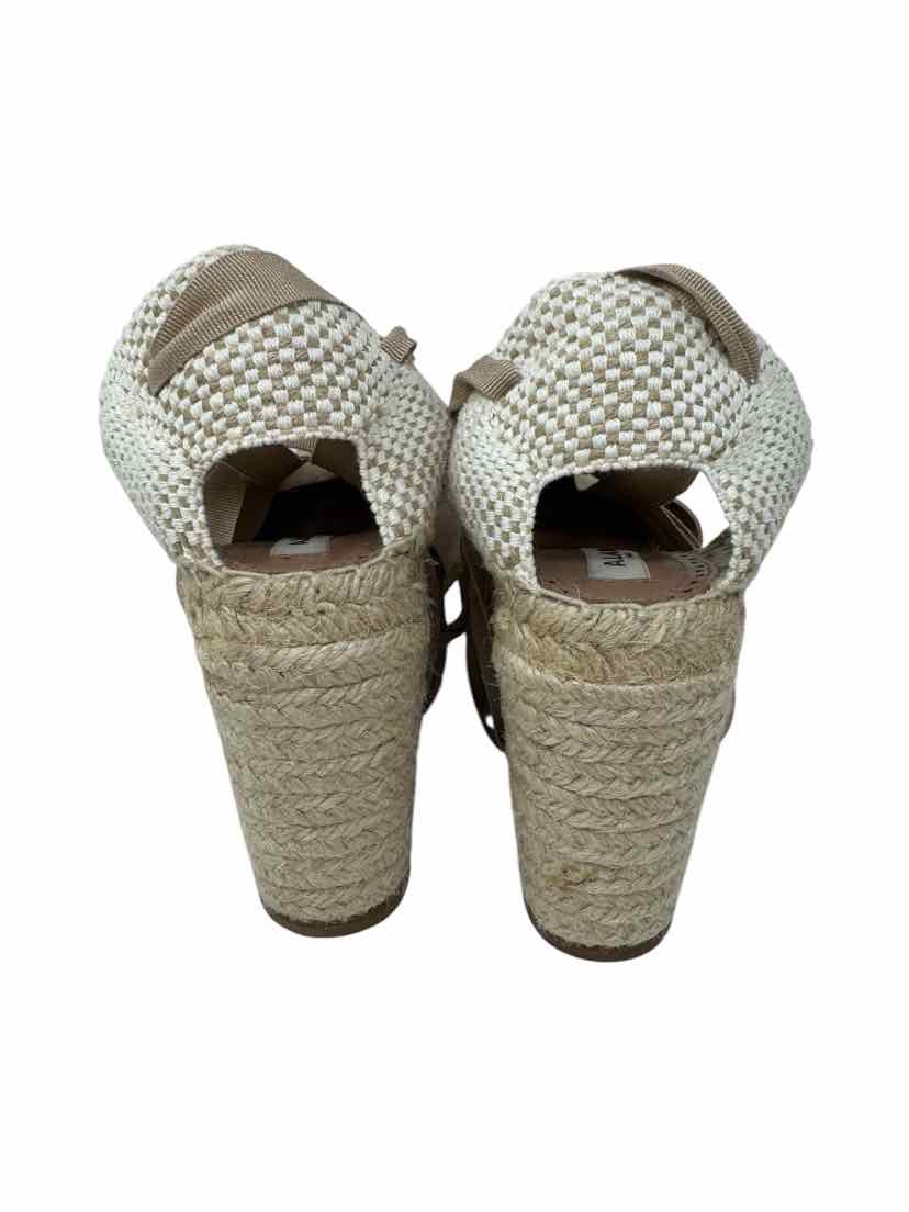 Shoe Size 39 Beige Sandals