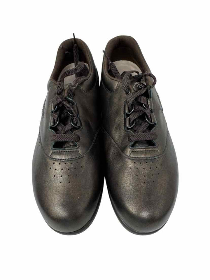 Shoe Size 9.5 SAS Bronze Leather Sneakers