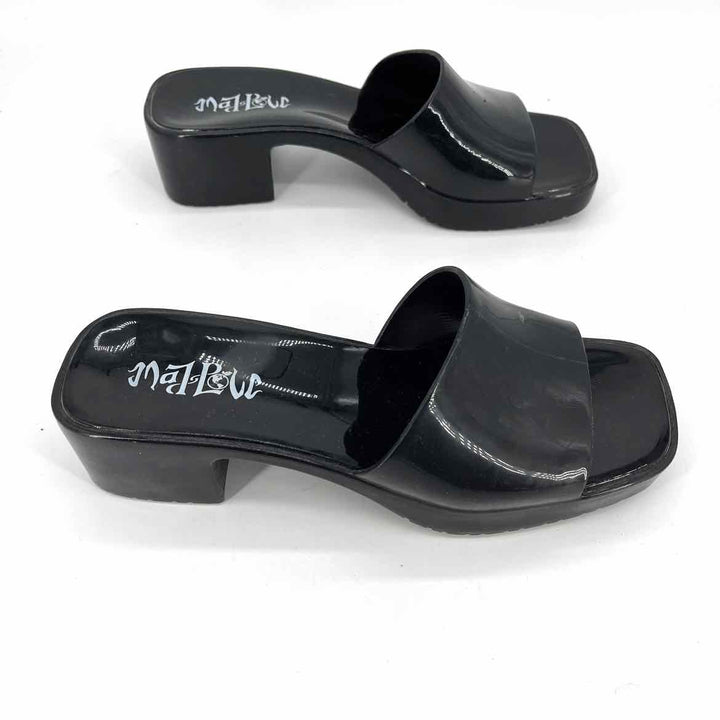 Shoe Size 8 MAD LOVE Black Plastic Sandals