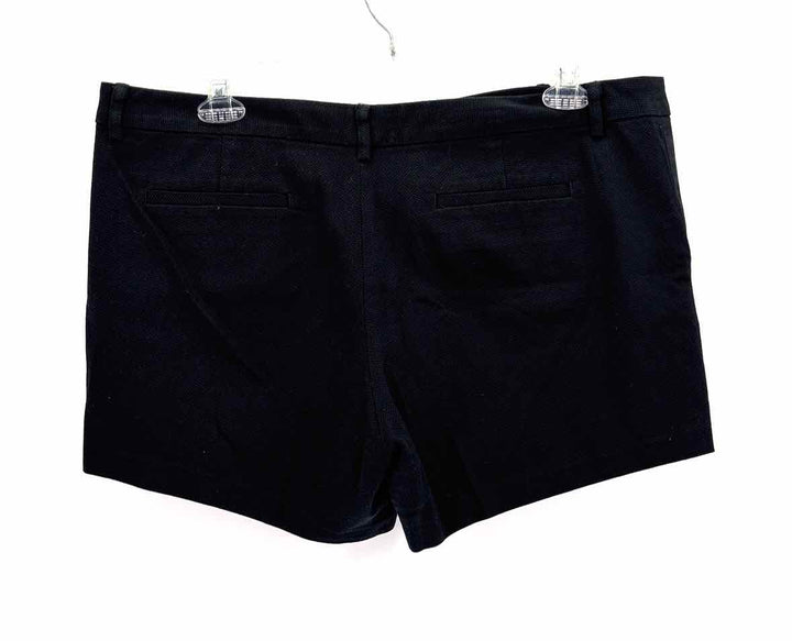 Size 16 Lilly Pulitzer Black Shorts
