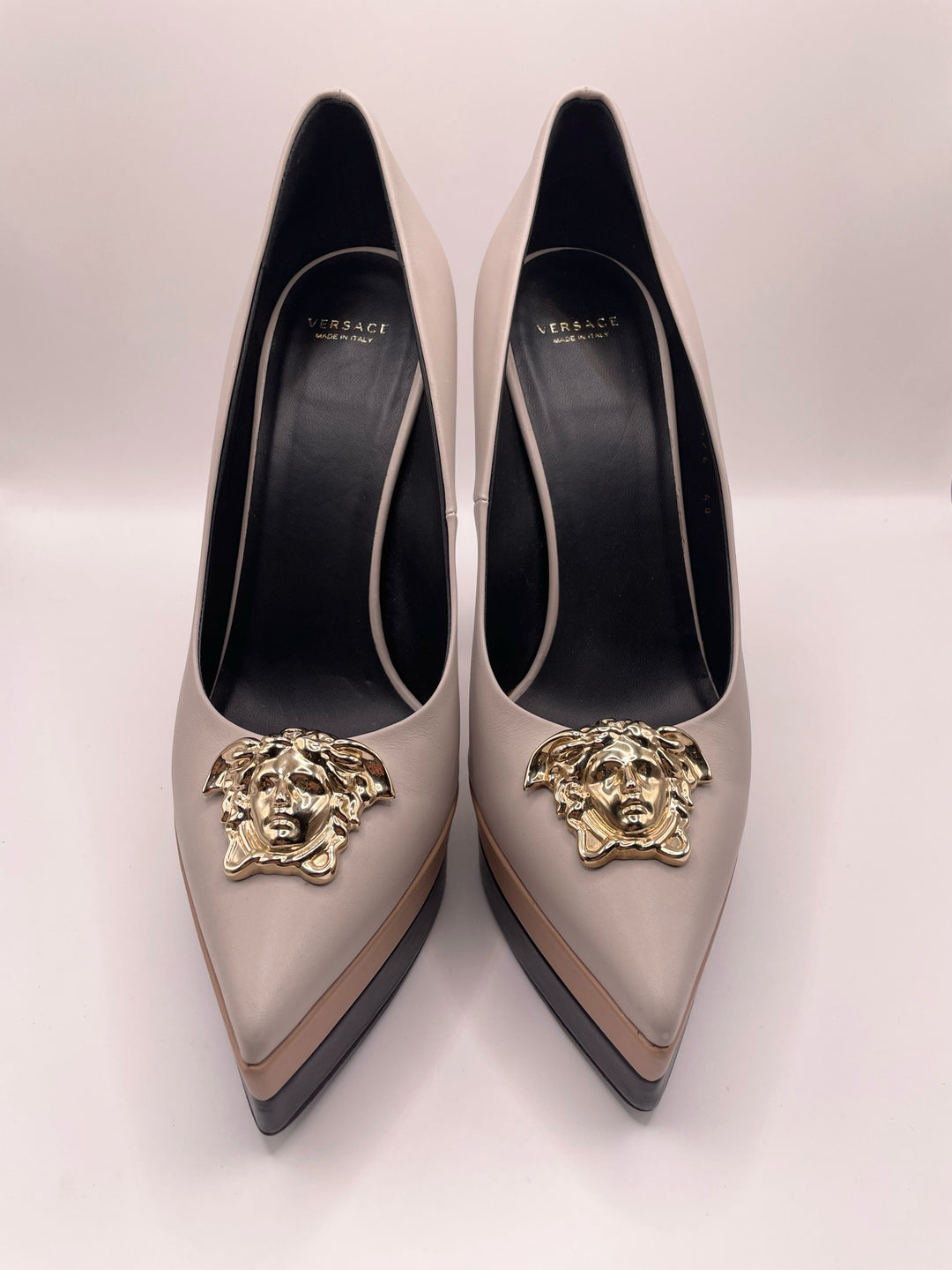 Shoe Size 40 Versace Gray Leather Luxury - Pumps